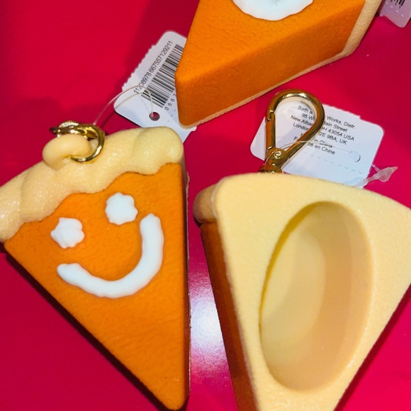 BBW Pumpkin Pie Slice Pocketbac Holder - Picture 1 of 1